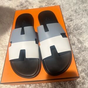 Hermes Izimir Sandals